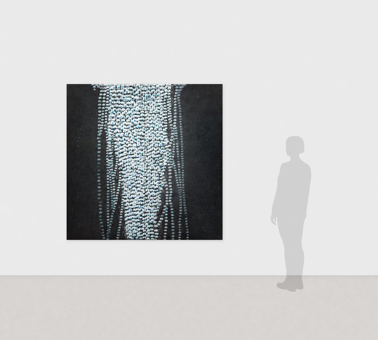 Hiromitsu Kato《Kirisame》2014 Ink, silver and colors on Japanese paper 180 × 180 cm　Installation view