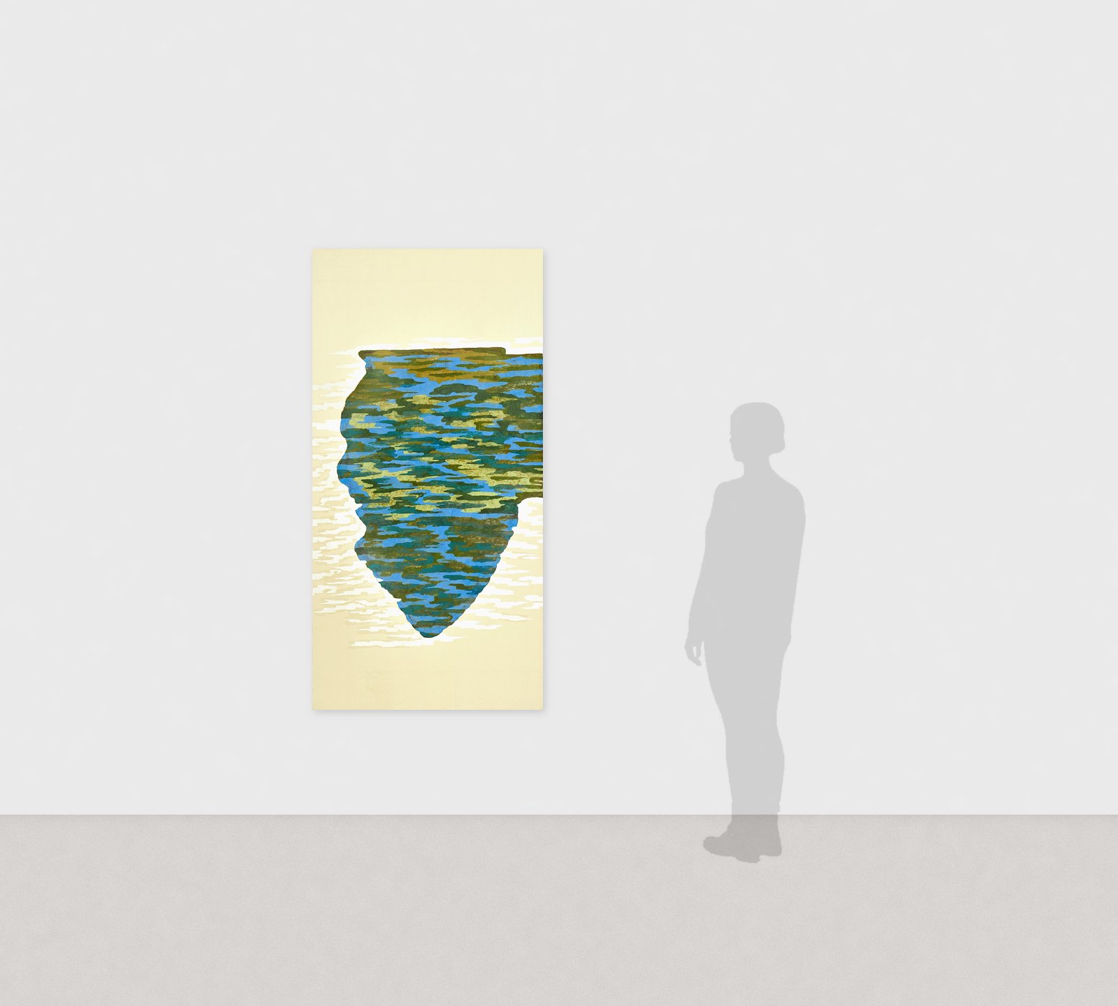 加藤弘光《聖なる涙》2014年 紙本墨画金銀彩着色 180 × 90 cm　展示風景