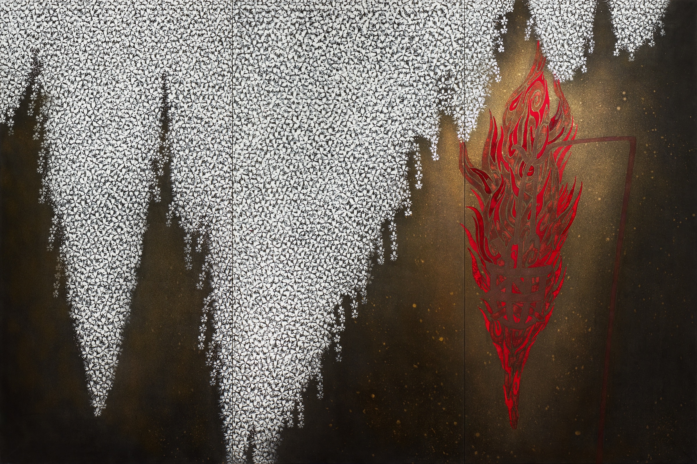 加藤弘光《篝火屏風》2017年 三曲屏風　紙本墨画金彩着色 180 × 270 cm