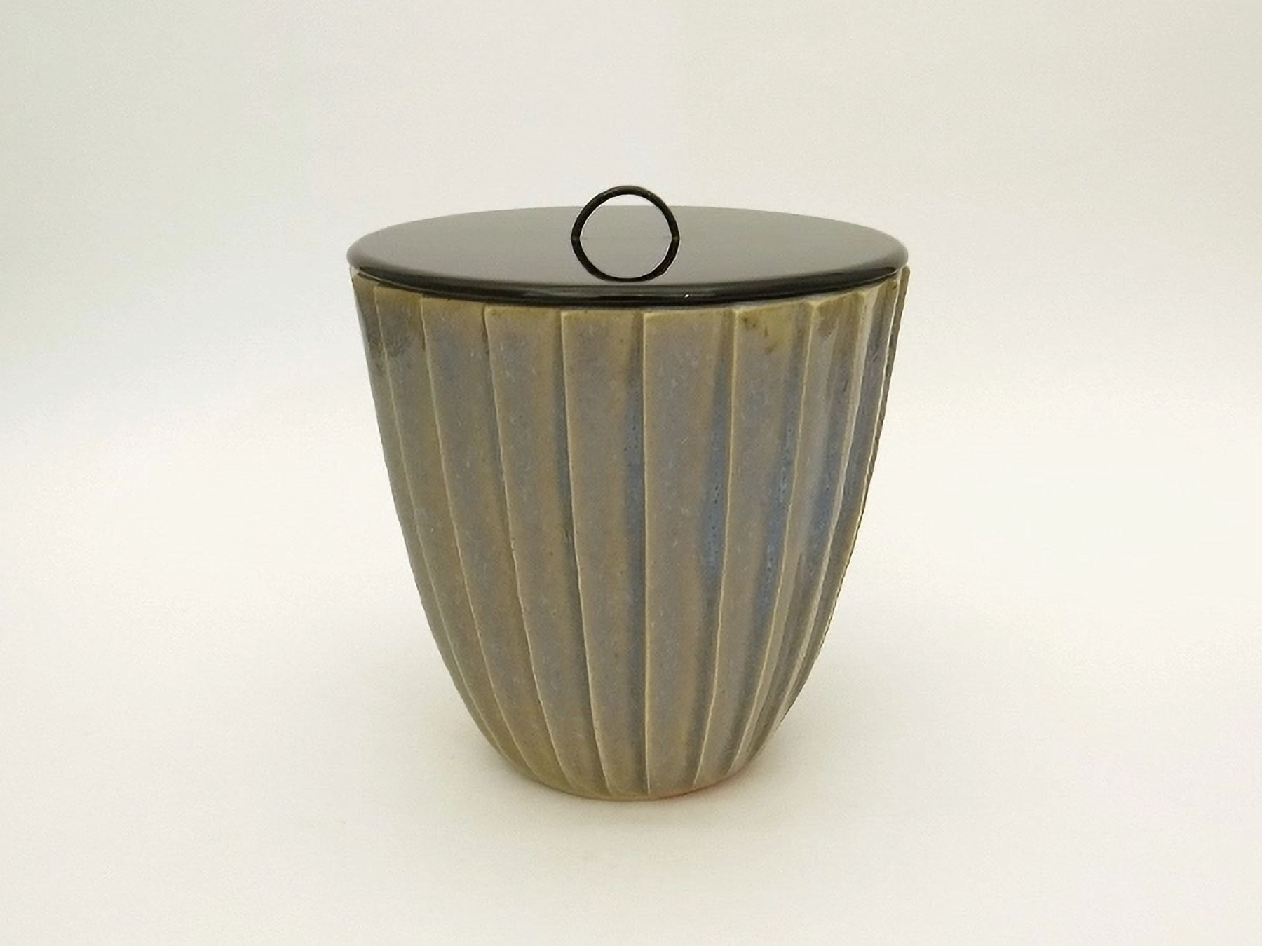 샤쿠나가 유키오《澱青鎬水指》엣추 세토야키 Φ16.0 × H17.4 cm